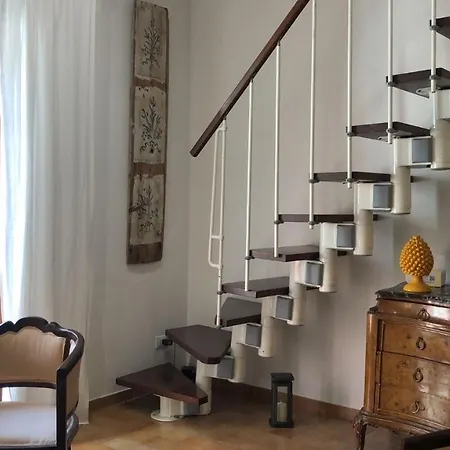 Penthouse Luxury Quattro Canti Apartment