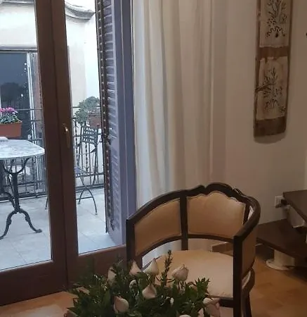 Penthouse Luxury Quattro Canti *