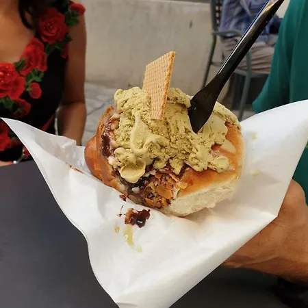 Penthouse Luxury Quattro Canti Lägenhet *